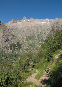 J1 Montée au-dessus de la Bérarde