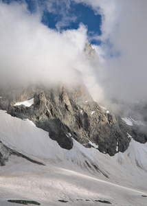 Descente du col des Ecrins