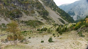 Le vallon de Vaunoire sous Plancol.