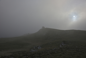 La matinée suivante se fera dans les nuages