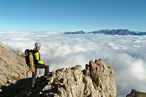 La mer de nuages va tenir toute la journée.