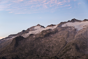 web_pyrenees_01092014_ds27023_srgb